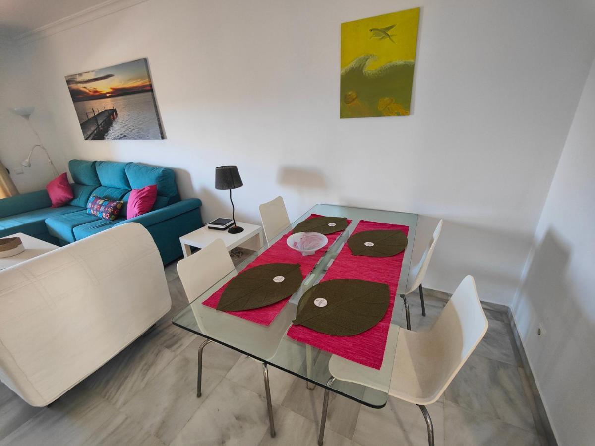 Apartamento Cerca De La Playa Con Piscina Fuengirola Bagian luar foto